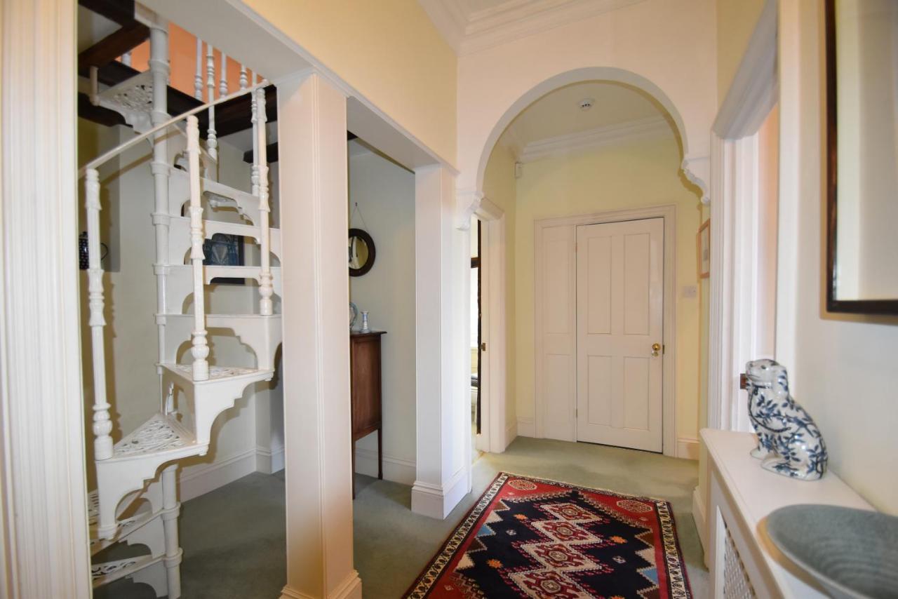 Whitefriars, Rye - Central Location With Parking For 3 Cars - Large Family Home Ngoại thất bức ảnh