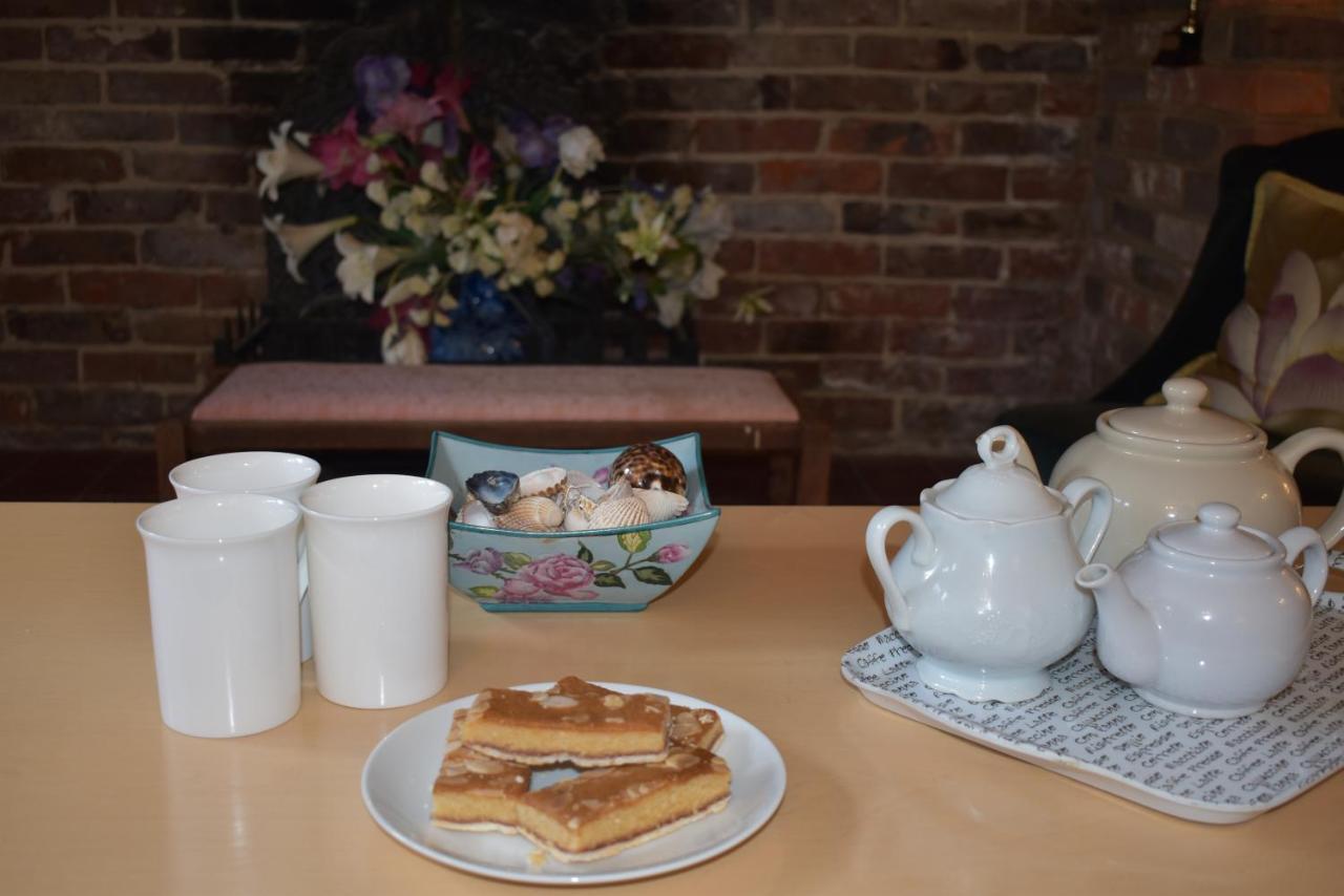 Whitefriars, Rye - Central Location With Parking For 3 Cars - Large Family Home Ngoại thất bức ảnh